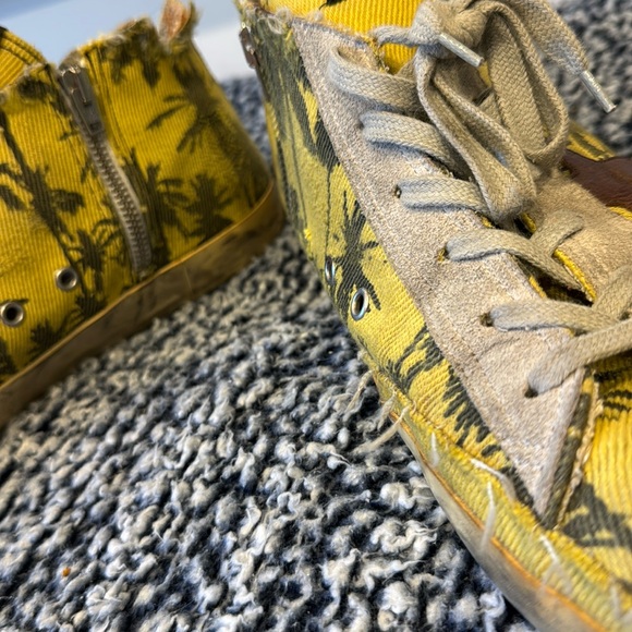 Golden Goose Francy sneakers in a distinctive original Golden Goose design - Picture 6 of 15